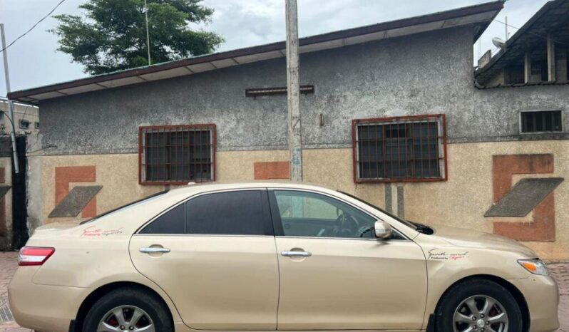 
								Certified Used 2011 Toyota Camry Le full									