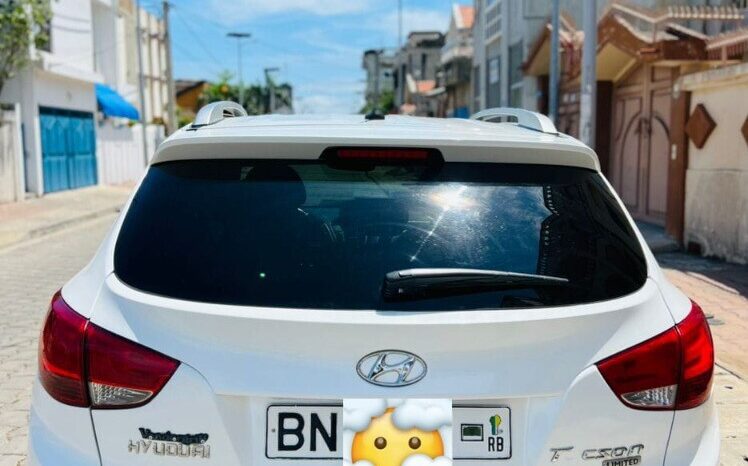 Certified Used 2011 Hyundai TUCSON full