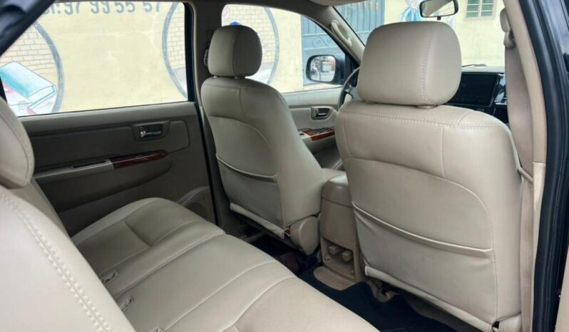 
								Certified Used 2012 Toyota Fortuner GR-S full									