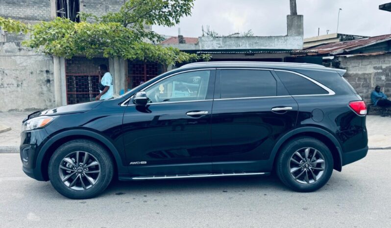 
								Certified Used 2017 Kia Sorento full									