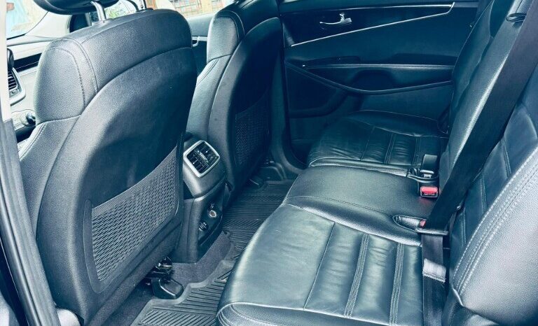 
								Certified Used 2017 Kia Sorento full									