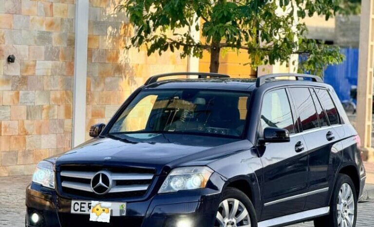 
								Certified Used 2011 Mercedes GLK 350 full									