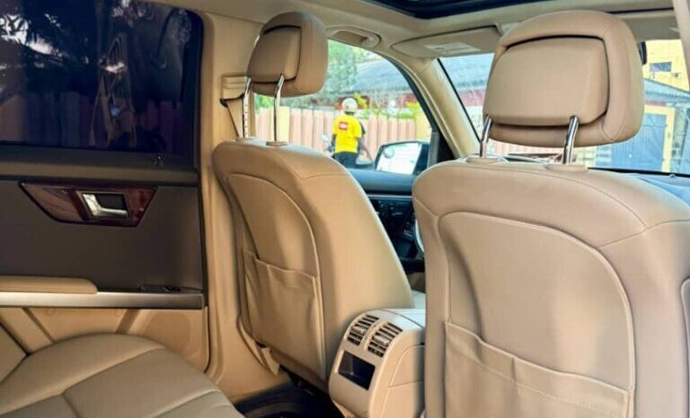 
								Certified Used 2011 Mercedes GLK 350 full									