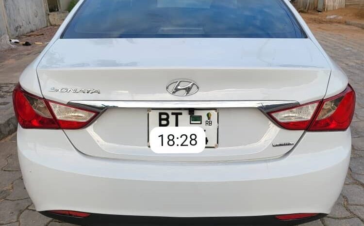 
								Certified Used 2012 Hyundai Sonata full									