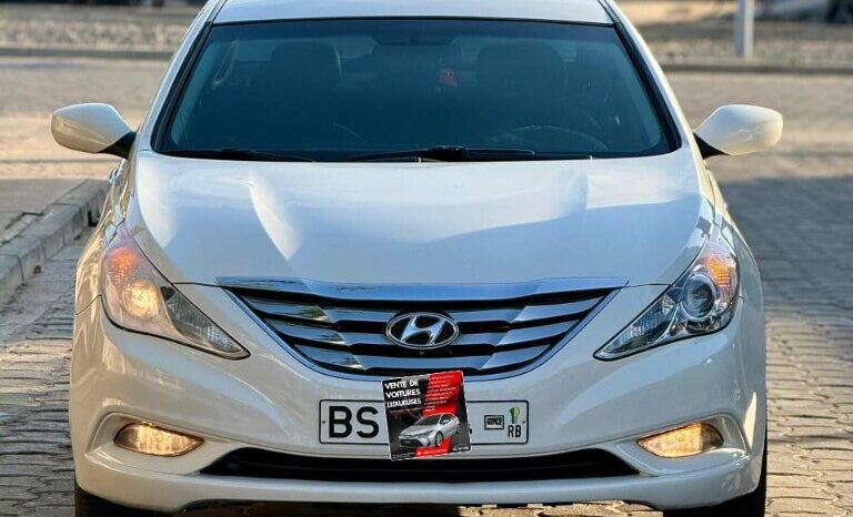 
								Certified Used 2011 Hyundai Sonata full									