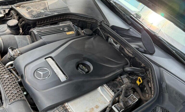 
								Certified Used 2016 Mercedes C300 full									