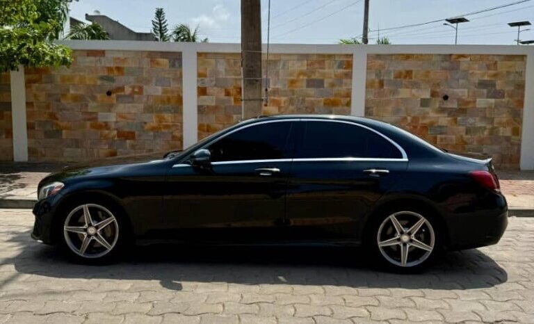 
								Certified Used 2016 Mercedes C300 full									