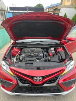 
										New 2022 Toyota Camry XSE full									