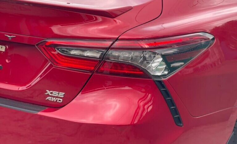 
								New 2022 Toyota Camry XSE full									