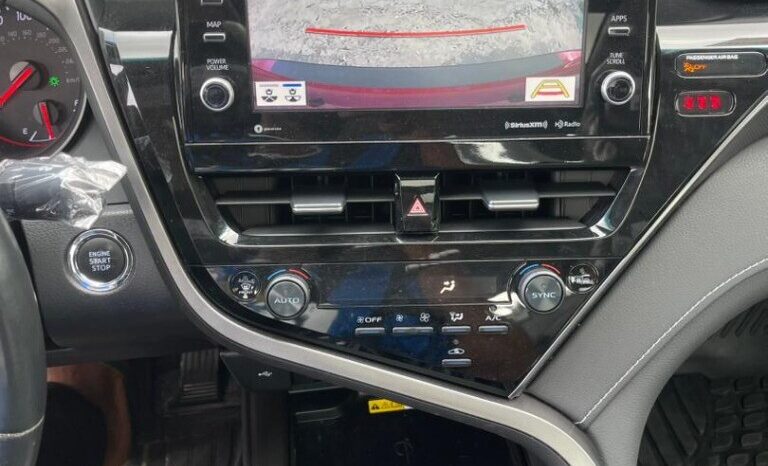 
								New 2022 Toyota Camry XSE full									