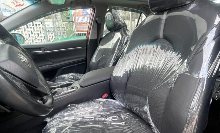 
								New 2022 Toyota Camry XSE full									