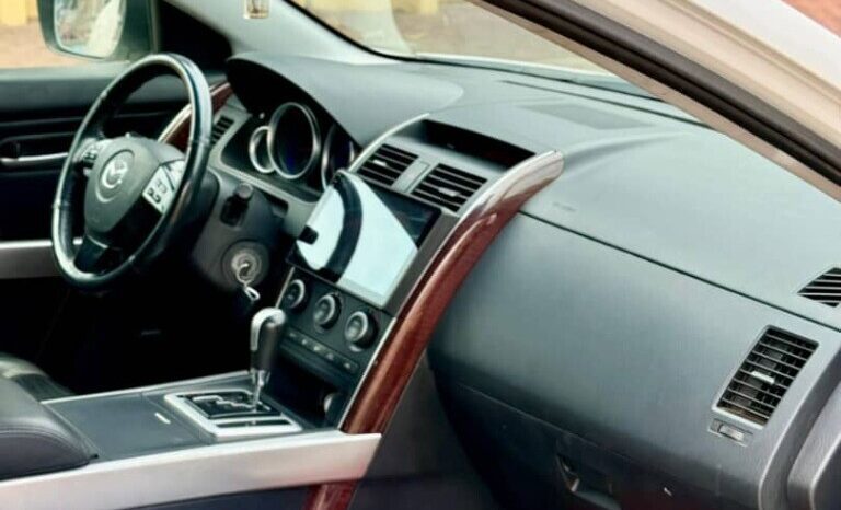 
								Certified Used 2009 Mazda CX-9 full									