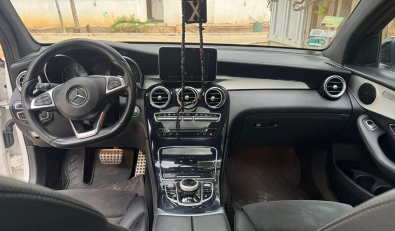 
								Certified Used 2018 Mercedes 4MATIC GLC 250 full									