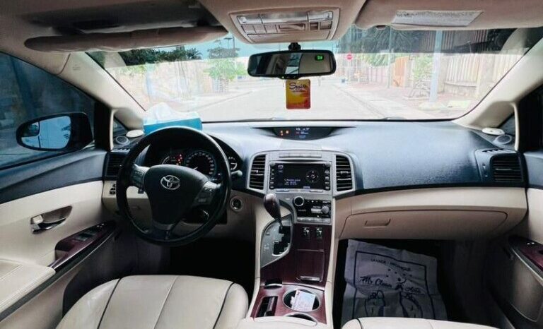 
								Certified Used 2010 Toyota Venza full									