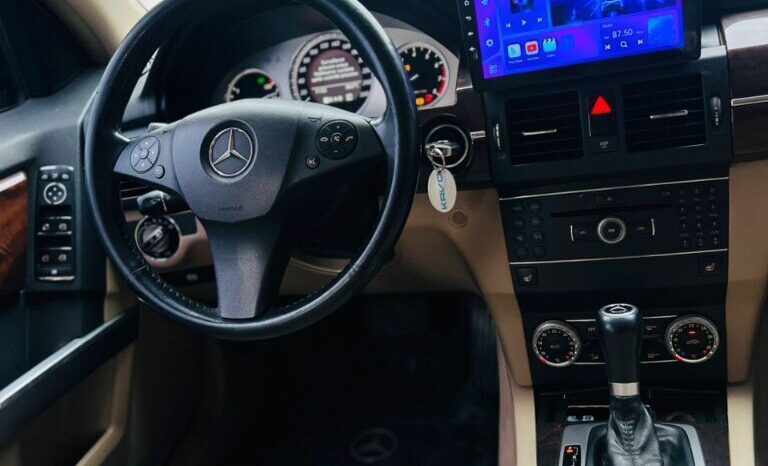 
								Certified Used 2011 Mercedes GLK 350 full									