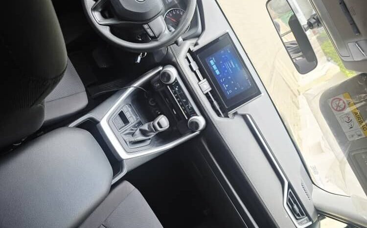 
								Certified Used 2024 Toyota RAV4 full									