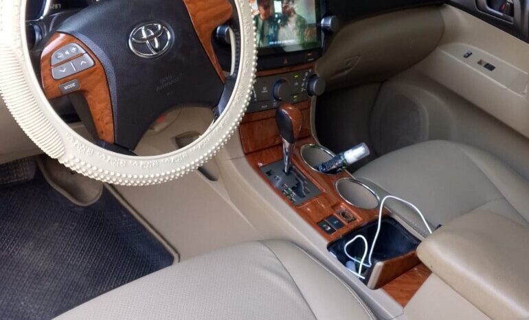 
								Certified Used 2010 Toyota Highlander Sport in Benin full									