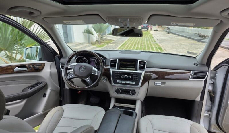 
								Certified Used 2013 Mercedes ML 350 in Benin full									