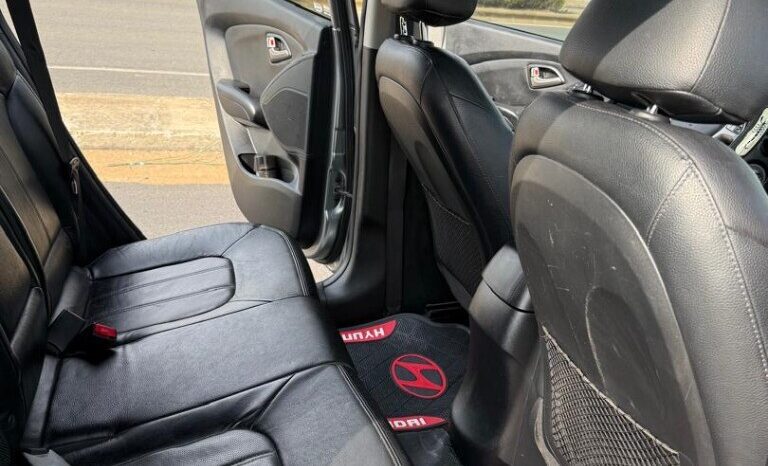 
								Certified Used 2011 Hyundai Tucson Limited full									