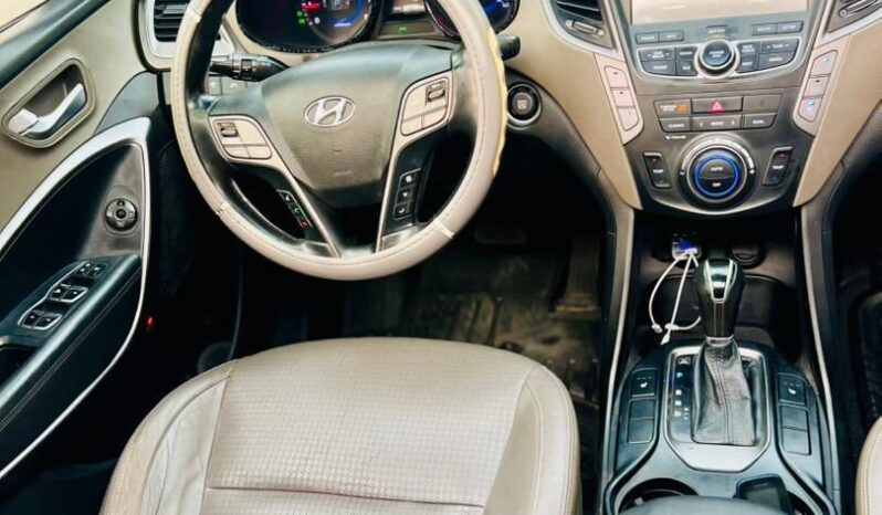 
								Certified Used 2015 Hyundai Santa Fe full									