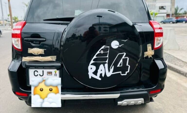 
								Certified Used 2010 Toyota RAV4 Limited full									