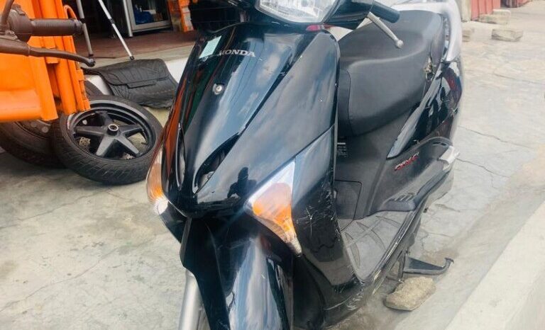 
								Honda Lead 125 full									