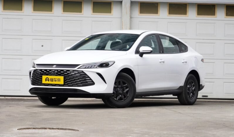 BYD Qin PLUS DM-i in Benin
